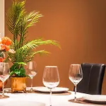 Groups And Families - Parking & Near Attraction Apartment *