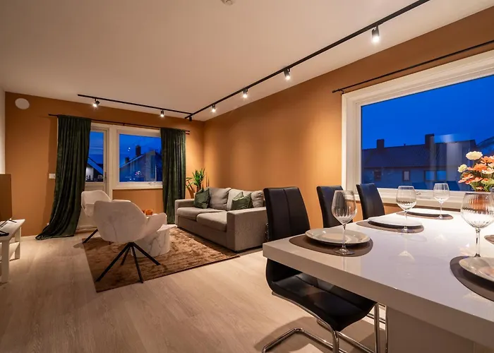 Groups And Families - Parking & Near Attraction Apartament
